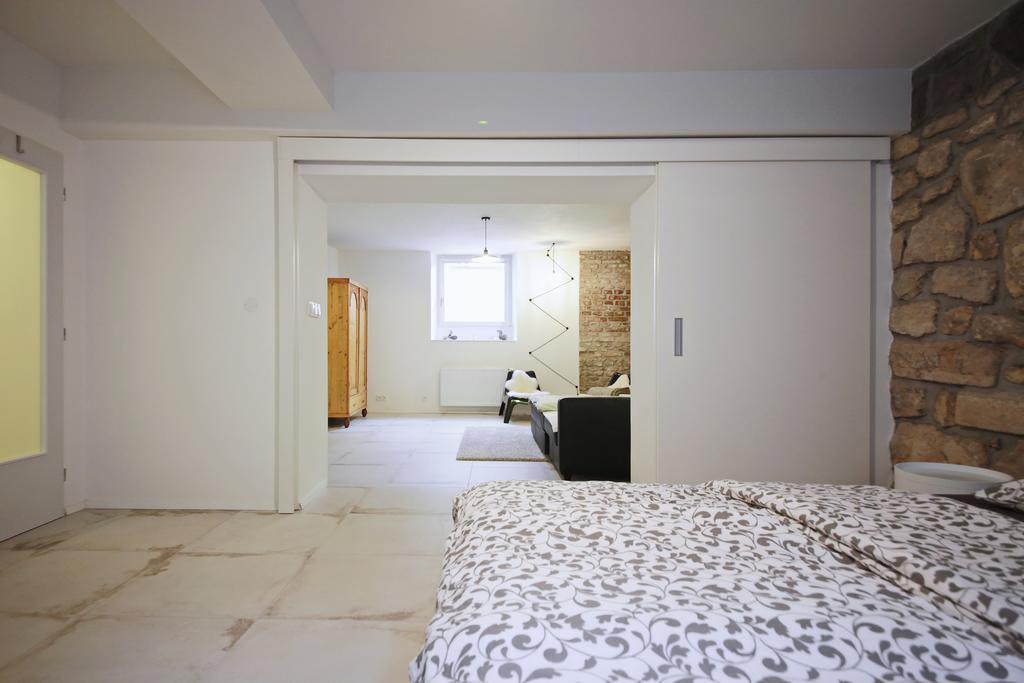 Apartment Kosatcova Prague Exterior photo